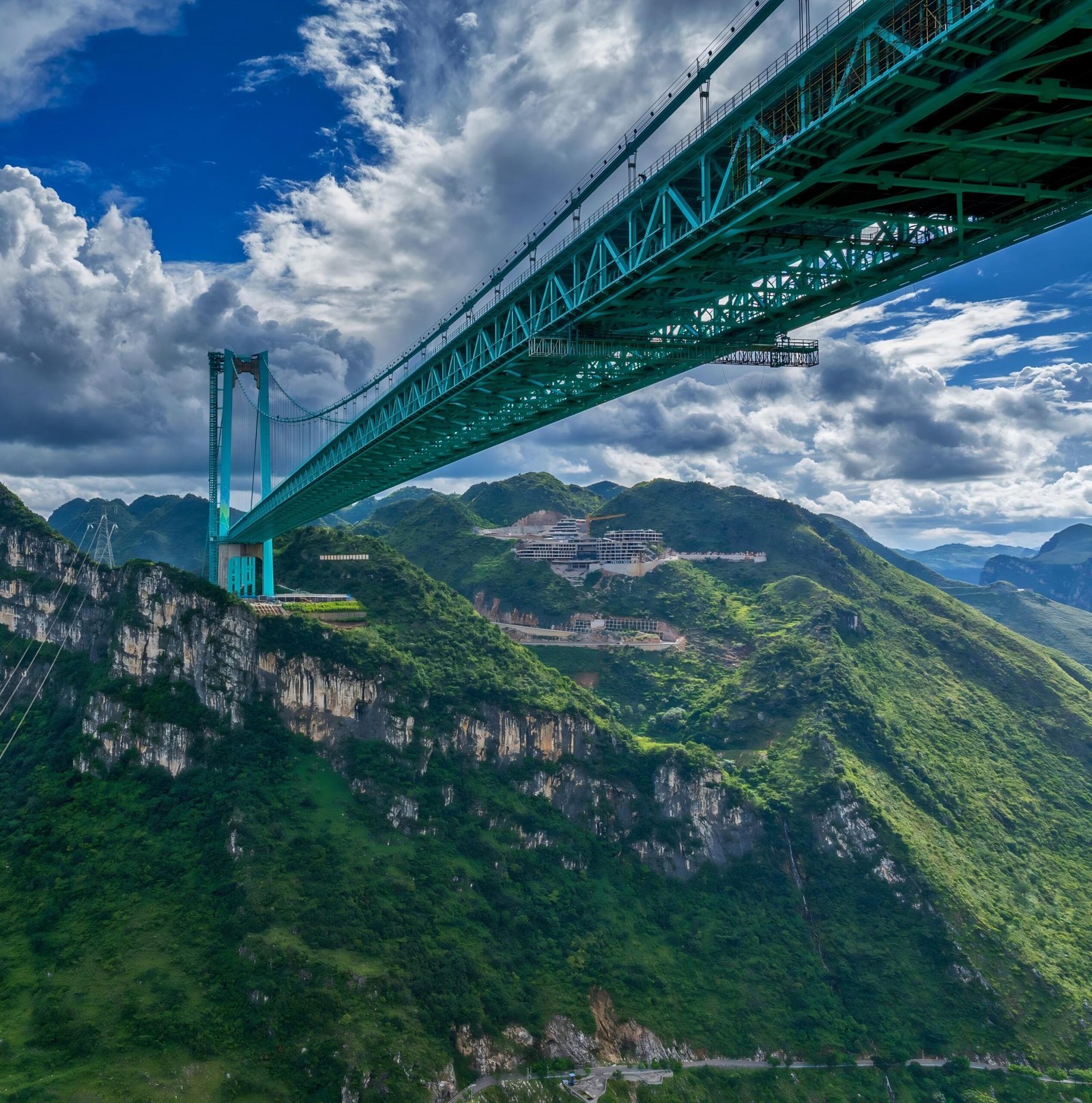 Guizhou, China · tour hero 0